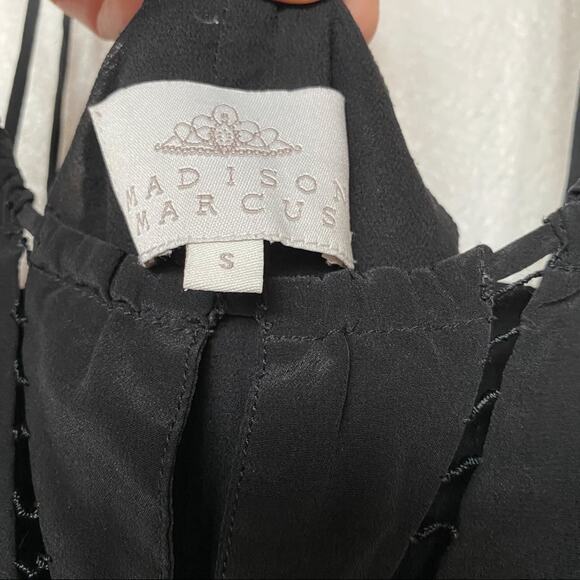 Madison Marcus Strappy Back Stitched Panel Dress Size Small - Picture 6 of 12